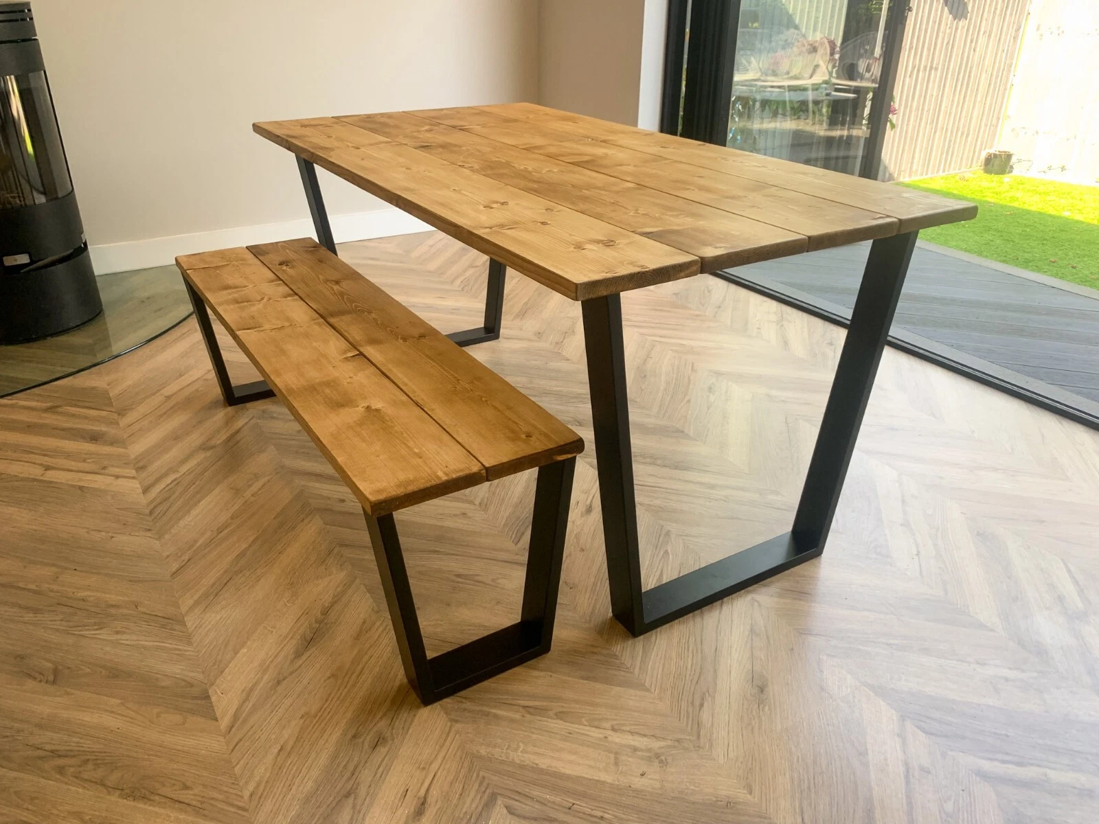 Rustic Dining Table V-Frame Steel Legs . Industria